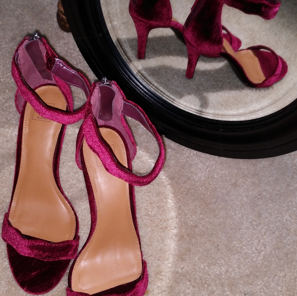 Strap heels